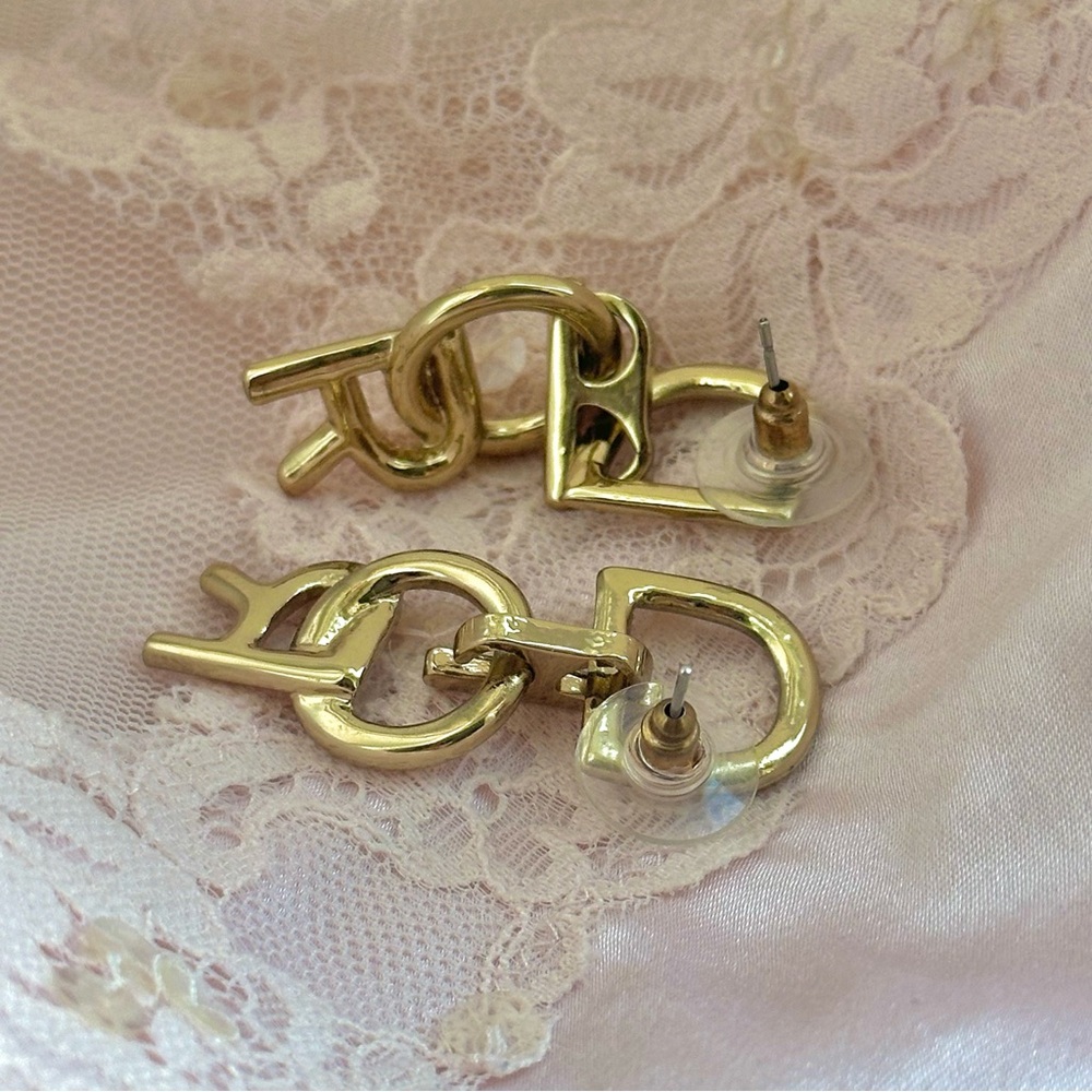 Dior Gold Statement Earrings - image 3